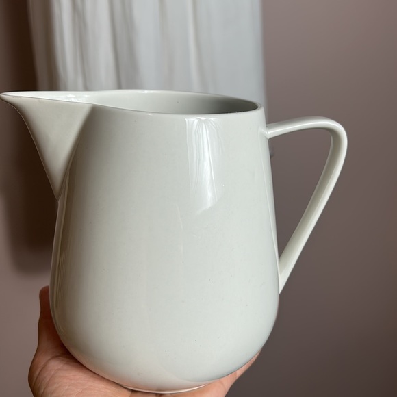 Villeroy & Boch Off White Creamer / Jug appr 5.5” - Picture 8 of 12